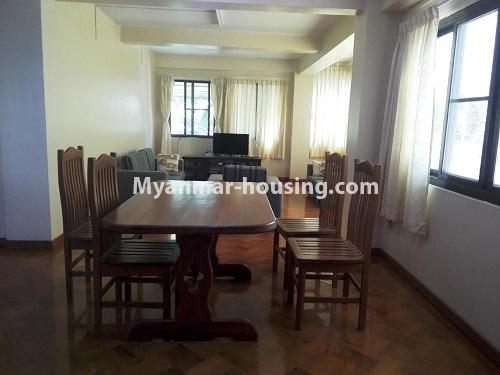 မြန်မာအိမ်ခြံမြေ - ငှားရန် property - No.3806 - ကမာရွတ်တွင် တိုက်ခန်းငှါးရန်ရှိသည်။dinning area