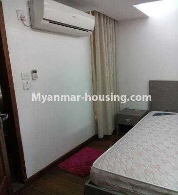 缅甸房地产 - 出租物件 - No.3810 - Good Room for rent in Royal Yawmingyi Condo. - View of the Bed room