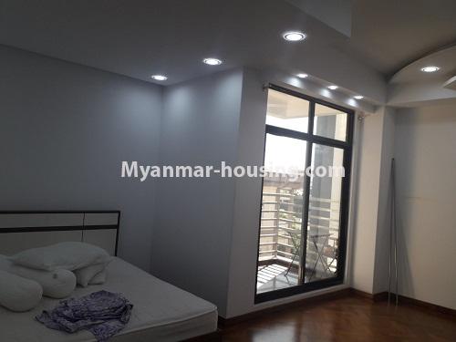 缅甸房地产 - 出租物件 - No.3819 - Standard decorated room for rent in Diamond Crown Condo. - View of the bed room