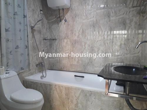 缅甸房地产 - 出租物件 - No.3819 - Standard decorated room for rent in Diamond Crown Condo. - View of Bathroom