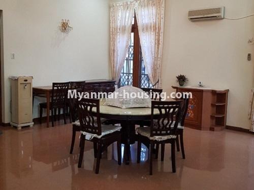 မြန်မာအိမ်ခြံမြေ - ငှားရန် property - No.3836 - မရမ်းကုန်းမြို့နယ်တွင် နှစ်ထပ်တိုက်လုံးချင်းတစ်လုံးဌားရန် ရှိပါသည်။View of the dinning room