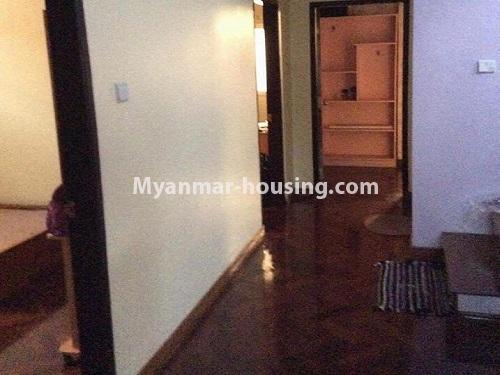 မြန်မာအိမ်ခြံမြေ - ငှားရန် property - No.3855 - လှိုင်မြို့နယ်တွင် လုံးချင်းတစ်လုံးဌားရန် ရှိပါသည်။View of the Living room