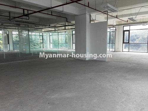 缅甸房地产 - 出租物件 - No.3867 - Office Room for rent is available in Kamaryut Township. - View of the room