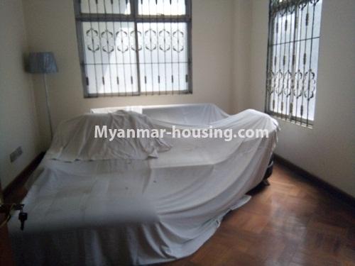 缅甸房地产 - 出租物件 - No.3875 - A landed House for rent in Kamaryut Township. - View of the living room