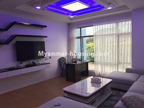 ミャンマー不動産 - 賃貸物件 - No.3878 - Excellent condo room for rent in Mayangone Township. - View of the Living room