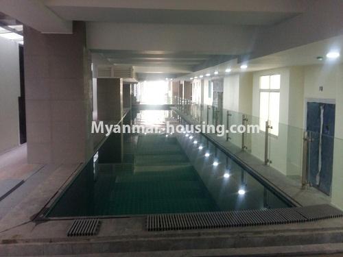 မြန်မာအိမ်ခြံမြေ - ငှားရန် property - No.3888 - ဒဂုံမြို့နယ်တွင် ကွန်ဒိုတိုက်ခန်းတစ်ခန်းဌားရန်ရှိပါသည်။ View of swimming pool