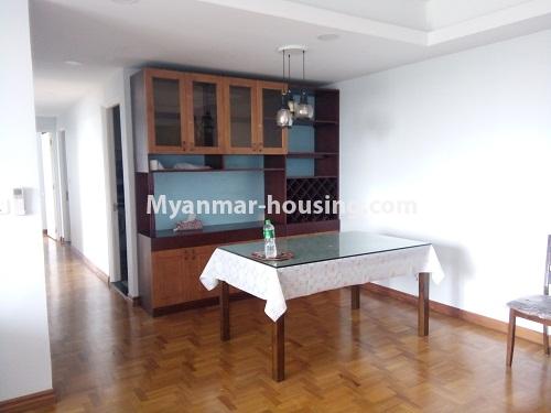 မြန်မာအိမ်ခြံမြေ - ငှားရန် property - No.3911 - သန်လျင် ကြယ်စင်အိမ်ရာတွင် ကွန်ဒိုအခန်းငှားရန်ရှိသည်။View of the Dinning room