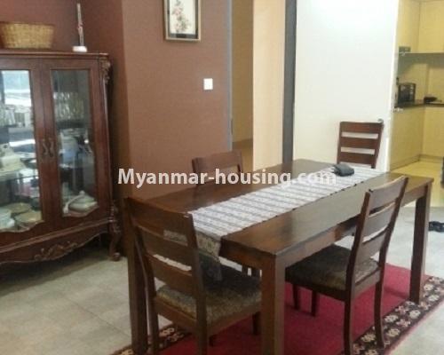 မြန်မာအိမ်ခြံမြေ - ငှားရန် property - No.3913 - သန်လျင် ကြယ်စင်အိမ်ရာတွင် ကွန်ဒိုအခန်းငှားရန်ရှိသည်။ View of the dinning room