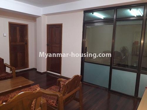 ミャンマー不動産 - 賃貸物件 - No.3916 - An apartment room for rent in Yankin Township. - View of the living room