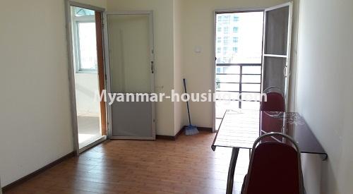 မြန်မာအိမ်ခြံမြေ - ငှားရန် property - No.3924 - မိုးစန္ဒာကွန်ဒိုတွင် အခန်းကောင်းဌားရန်ရှိသည်။ View of Dinning room