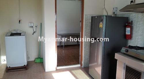 မြန်မာအိမ်ခြံမြေ - ငှားရန် property - No.3924 - မိုးစန္ဒာကွန်ဒိုတွင် အခန်းကောင်းဌားရန်ရှိသည်။ View  of Kitchen room