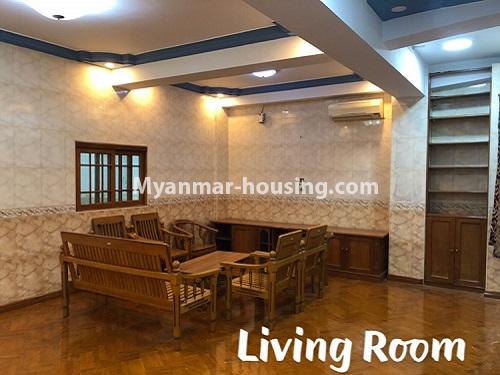 မြန်မာအိမ်ခြံမြေ - ငှားရန် property - No.3957 - မြို့ထဲတွင် ကန်ဒိုတိုက်ခန်းကျယ် ငှါးရန်ရှိသည်။ - living room