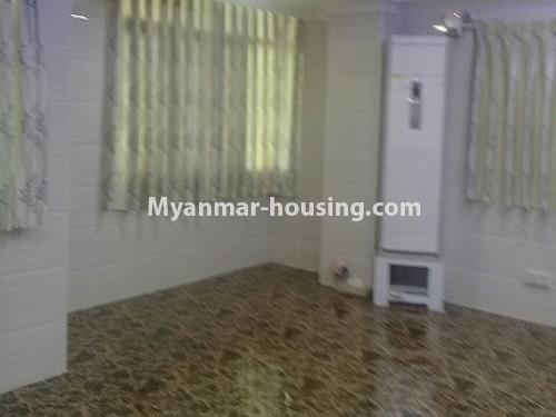 Myanmar real estate - for rent property - No.3990 - Good room for rent in Kyaukdadar Township. - View of the Living room