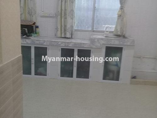 ミャンマー不動産 - 賃貸物件 - No.3990 - Good room for rent in Kyaukdadar Township. - View  of Kitchen room