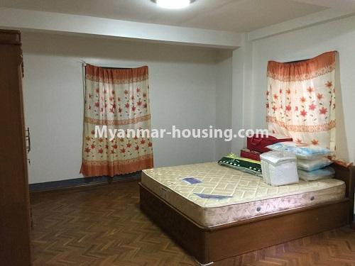 Myanmar real estate - for rent property - No.3991 - Nice apartment in Sanchaung Township. - View of the bed room