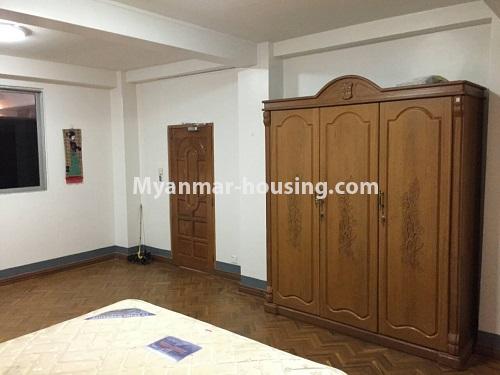 Myanmar real estate - for rent property - No.3991 - Nice apartment in Sanchaung Township. - View of the Bed room