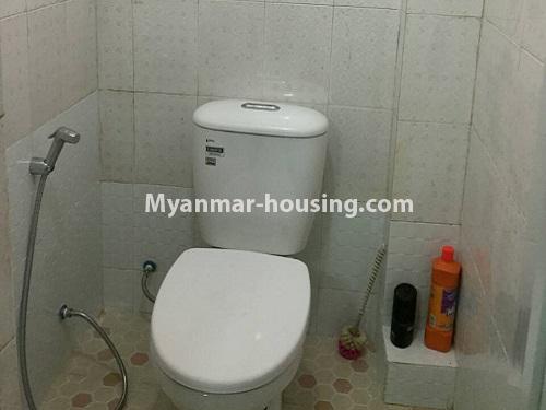 Myanmar real estate - for rent property - No.3991 - Nice apartment in Sanchaung Township. - View of the bathroom