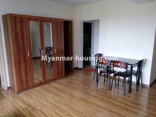 မြန်မာအိမ်ခြံမြေ - ငှားရန် property - No.3992 - မြကန်သာမီနီ ကွန်ဒိုတွင် အခန်းကောင်းတစ်ခန်းဌားရန် ရှိသည်။View of the Dinning room