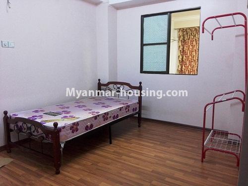 ミャンマー不動産 - 賃貸物件 - No.3997 - A condo room for rent Lanmadaw Township. - View of the bed room