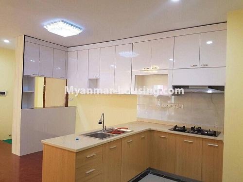 ミャンマー不動産 - 賃貸物件 - No.3998 - A condo room for rent SweTaw City. - View of Kitchen room