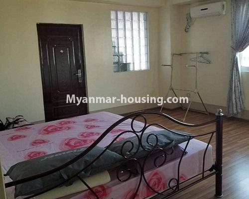 မြန်မာအိမ်ခြံမြေ - ငှားရန် property - No.4000 - အေးရိပ်သာ ကွန်ဒိုတွင် အခန်းကောင်းဌားရန် ရှိသည်။View of the bed room
