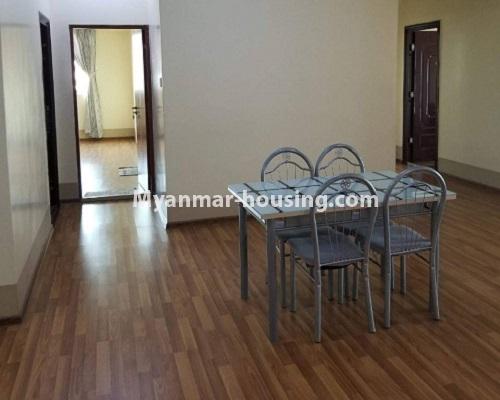 မြန်မာအိမ်ခြံမြေ - ငှားရန် property - No.4000 - အေးရိပ်သာ ကွန်ဒိုတွင် အခန်းကောင်းဌားရန် ရှိသည်။View of dining room