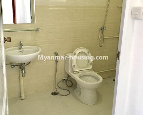 缅甸房地产 - 出租物件 - No.4001 - New condo room for rent in Dagon Seik Kan Township - bathroom