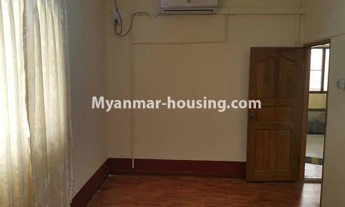 Myanmar real estate - for rent property - No.4026 - Large and clean room for rent in Yae Kyaw, Pazundaung! - View of the inside.