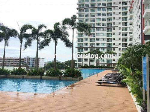 Myanmar real estate - for rent property - No.4031 - Swimming pool View room for rent in G.E.M.S Condo. - View of the swimming pool.