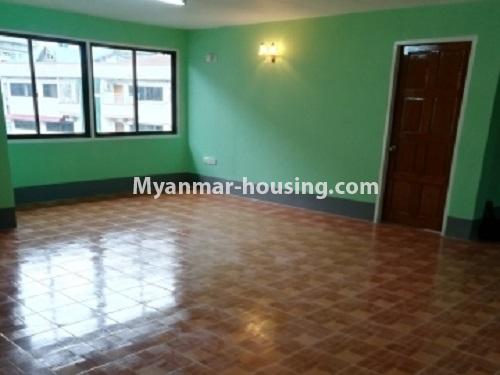 ミャンマー不動産 - 賃貸物件 - No.4034 - Apartment for rent in Bahan! - another view of living room