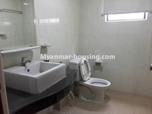 Myanmar real estate - for rent property - No.4042 - Condo room for rent in Pearl Condo! - bathroom