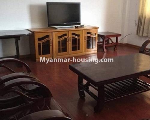 မြန်မာအိမ်ခြံမြေ - ငှားရန် property - No.4056 - မင်္ဂလာတောင်ညွန့်တွင် ကွန်ဒိုတိုက်ခန်းငှါးရန်ရှိသည်။living room