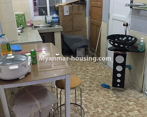 ミャンマー不動産 - 賃貸物件 - No.4065 - Nice apartment for rent in Kamaryut! - dining area