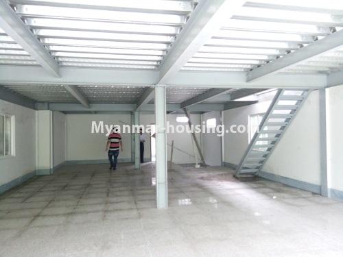 မြန်မာအိမ်ခြံမြေ - ငှားရန် property - No.4069 - အလုံမြို့နယ်တွင် လုံးချင်းကောင်းကောင်းငှားရန်ရှိသည်။
