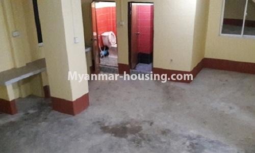ミャンマー不動産 - 賃貸物件 - No.4082 - Ground floor for rent near Botahtaung Township - View of the room