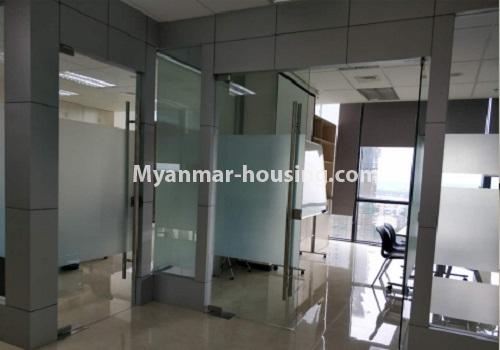 ミャンマー不動産 - 賃貸物件 - No.4085 - Office room for rent in Crystal Office Tower! - entrance view