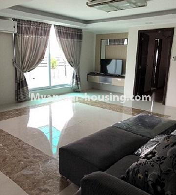 缅甸房地产 - 出租物件 - No.4101 - Nice penthouse for rent in Yankin! - living room