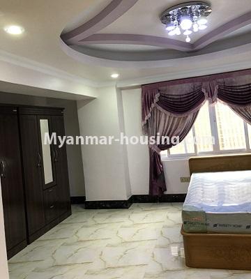 မြန်မာအိမ်ခြံမြေ - ငှားရန် property - No.4102 - အခန်းကောင်းကောင်းတွင် နေချင်သူများအတွက် အောင်ချမ်းသာကွန်ဒိုတွင် ငှားရန်ရှိသည်။ - another master bedroom