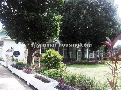 Myanmar real estate - for rent property - No.4111 - Coffee Shop or Restaurant for rent near Inya Lake! - park
