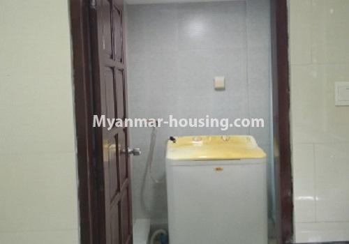 Myanmar real estate - for rent property - No.4113 - Nice condo room near Tarmwe Ocean Centre! - bathroom