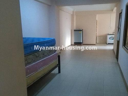 Myanmar real estate - for rent property - No.4116 - A good Condo room for rent in Kamaryut . - inside view