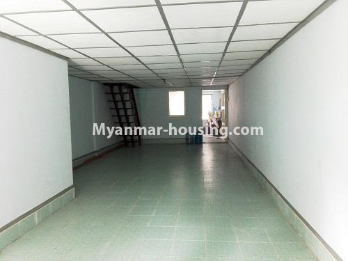 ミャンマー不動産 - 賃貸物件 - No.4145 -  Apartment rent for office in Lanmadaw Township. - Hall 