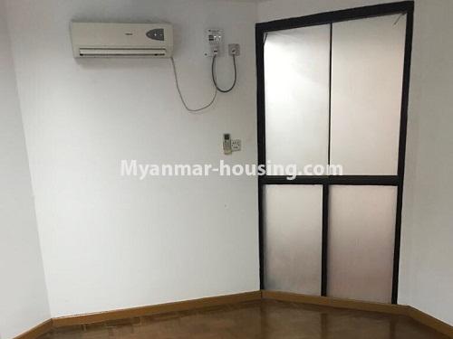 မြန်မာအိမ်ခြံမြေ - ငှားရန် property - No.4152 - ကိုးမိုင် Ocean တွင် ကွန်ဒိုခန်း ငှားရန်ရှိသည်။ - master bedroom