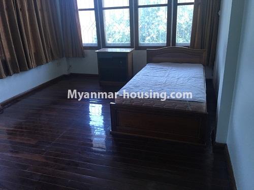 မြန်မာအိမ်ခြံမြေ - ငှားရန် property - No.4153 - မရမ်းကုန်းတွင် လုံးချင်းအိမ် ငှားရန်ရှိသည်။ - another master bedroom