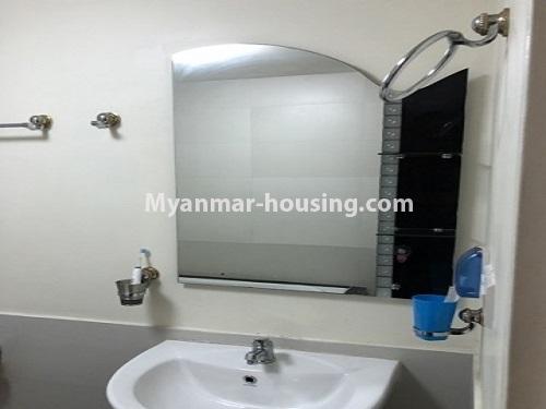 ミャンマー不動産 - 賃貸物件 - No.4154 - A good Condominium for rent in Star City, Than Lyin. - bathroom