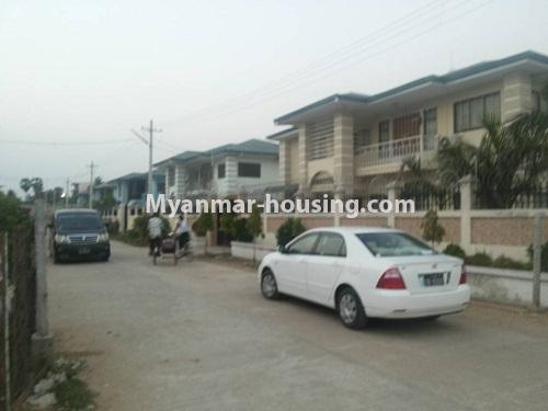 ミャンマー不動産 - 賃貸物件 - No.4157 - Landed house for rent in Aung Zay Ya Housing, Insein! - road view