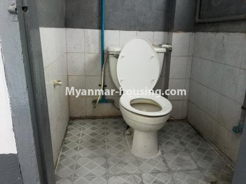 Myanmar real estate - for rent property - No.4165 - A good Apartment for rent near Gamone Pwint Shopping in Mayangone. - Toilet