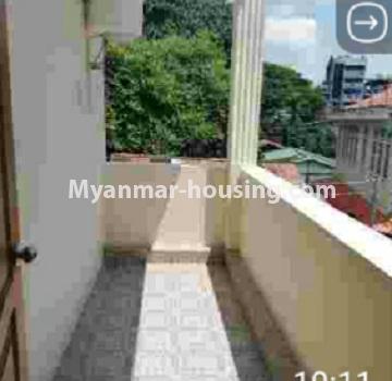 ミャンマー不動産 - 賃貸物件 - No.4170 - Landed house for rent in Tarmway! - balcony view