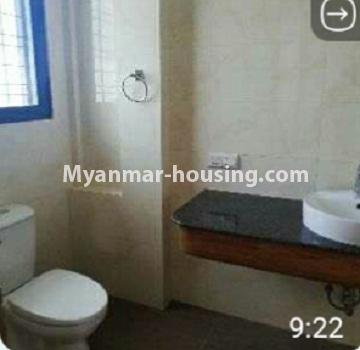 ミャンマー不動産 - 賃貸物件 - No.4170 - Landed house for rent in Tarmway! - bathroom view