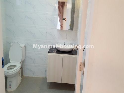 Myanmar real estate - for rent property - No.4174 - Pent house condo room for rent in Kamaryut! - bathroom view